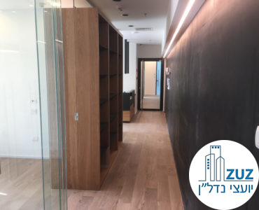 מסדרון במשרד במגדלי הארבעה תל אביב