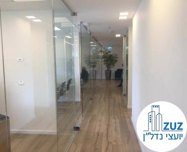 מסדרון במשרד במגדלי אלון תל אביב