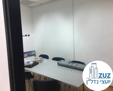 חדר ישיבות במשרד בבית קנדה תל אביב