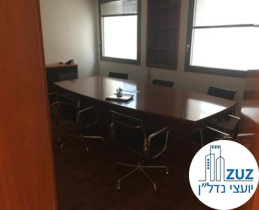 חדר ישיבות במשרד במגדל פלטינום תל אביב