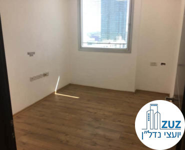 חדר במשרד בבית עמגר תל אביב