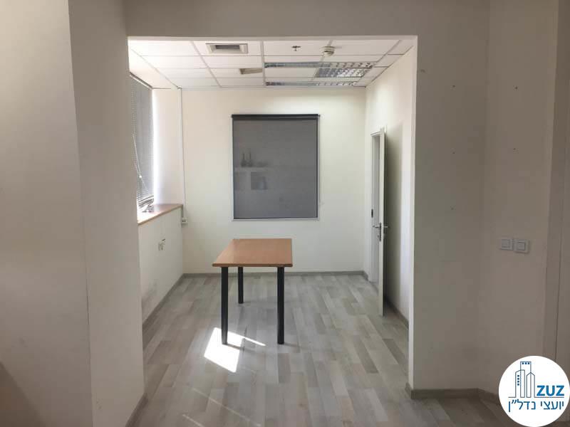 חדר ישיבות במשרד בבית עמגר תל אביב