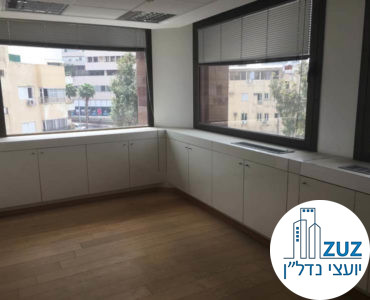 חדר במשרד בבית יעבץ תל אביב