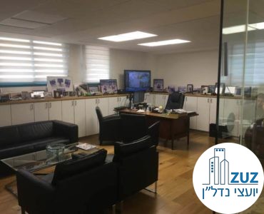 חדר מנכ"ל במשרד בשכונת מונטיפיורי תל אביב