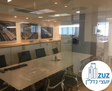 חדר ישיבות במשרד בשכונת מונטיפיורי תל אביב