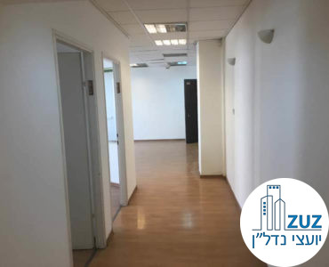 מסדרון במשרד בשדרות רוטשילד תל אביב