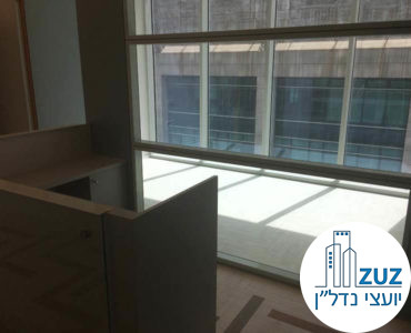 חדר ישיבות במשרד במגדל ויי תל אביב