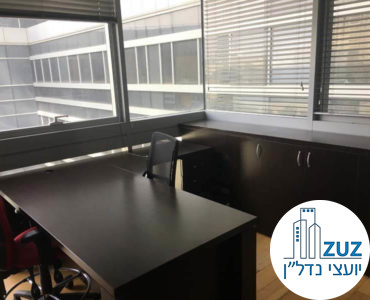 חדר במשרד ברחוב יגאל אלון תל אביב