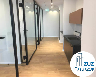 מסדרון במשרד במגדל הארבעה צפוני תל אביב