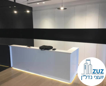 עמדת קבלה במשרד להשכרה במגדל מידטאון תל אביב