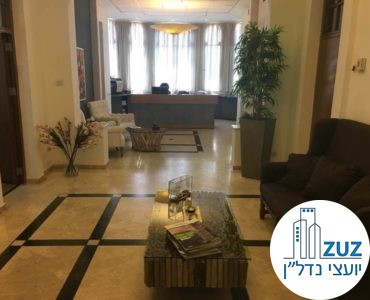פינת כניסה במשרד בשדרות רוטשילד תל אביב