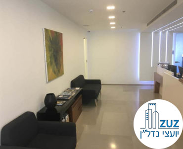 פינת כניסה במשרד ברחוב המסגר תל אביב