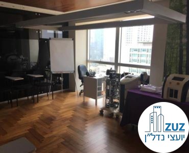 חדר ישיבות במשרד במגדל ויצמן תל אביב