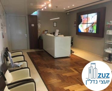 פינת כניסה במשרד במגדל ויצמן תל אביב