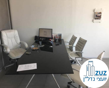 חדר ישיבות במשרד במגדל אלקטרה סיטי תל אביב