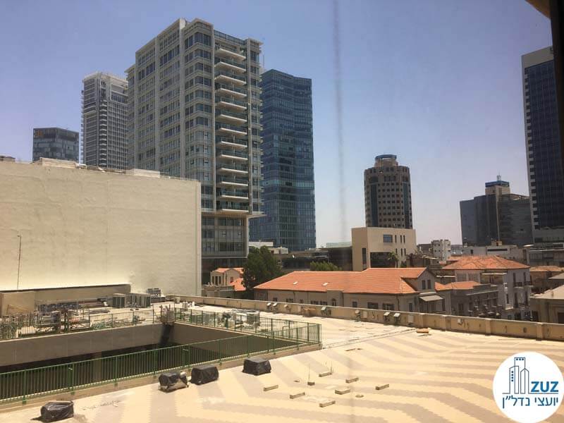 נוף מחלון המשרד במגדל מאיר תל אביב