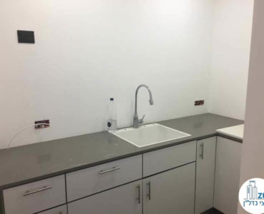 מטבחון במשרד במגדל אלקטרה סיטי תל אביב