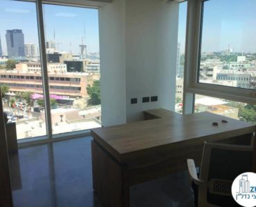 חדר פינתי במשרד במגדל אלקטרה סיטי תל אביב