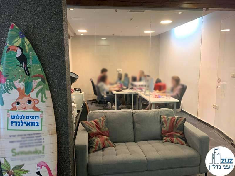 חדר ישיבות במשרד להשכרה במתחם רוטשילד תל אביב