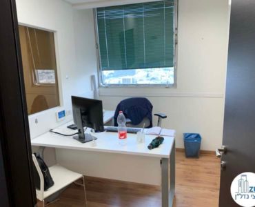 חדר עבודה במשרד להשכרה במתחם בית המשפט תל אביב