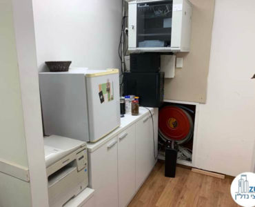 מטבחון במשרד להשכרה במתחם בית המשפט תל אביב