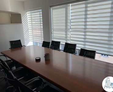 חדר ישיבות במשרד להשכרה במתחם רוטשילד תל אביב