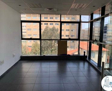 חדר של משרד להשכרה בשדרות רוטשילד תל אביב