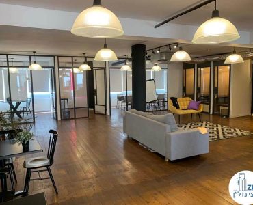 פינת כניסה של משרד להשכרה במתחם רוטשילד תל אביב