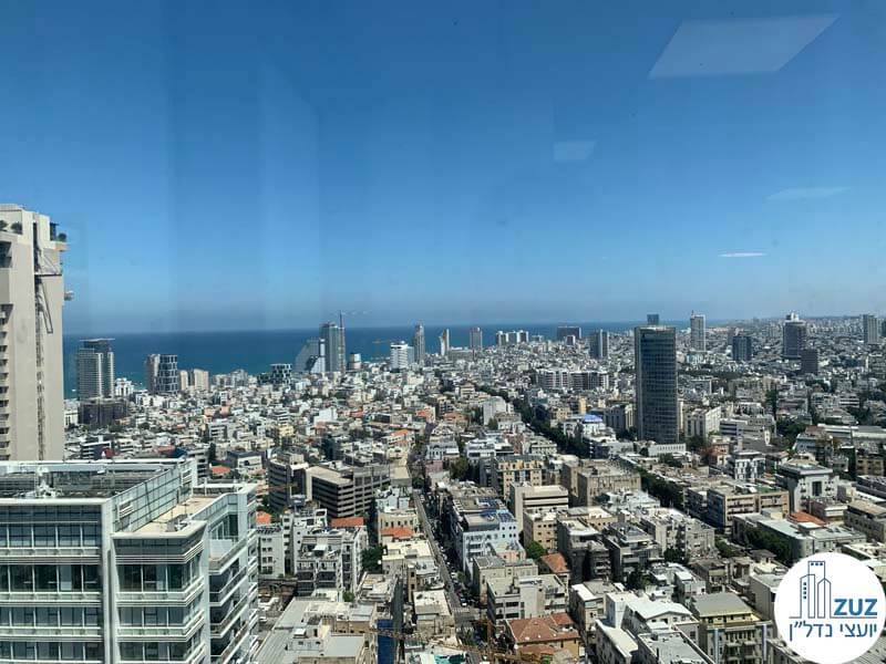 נוף לים מחלון של משרד להשכרה ברוטשילד 22 תל אביב