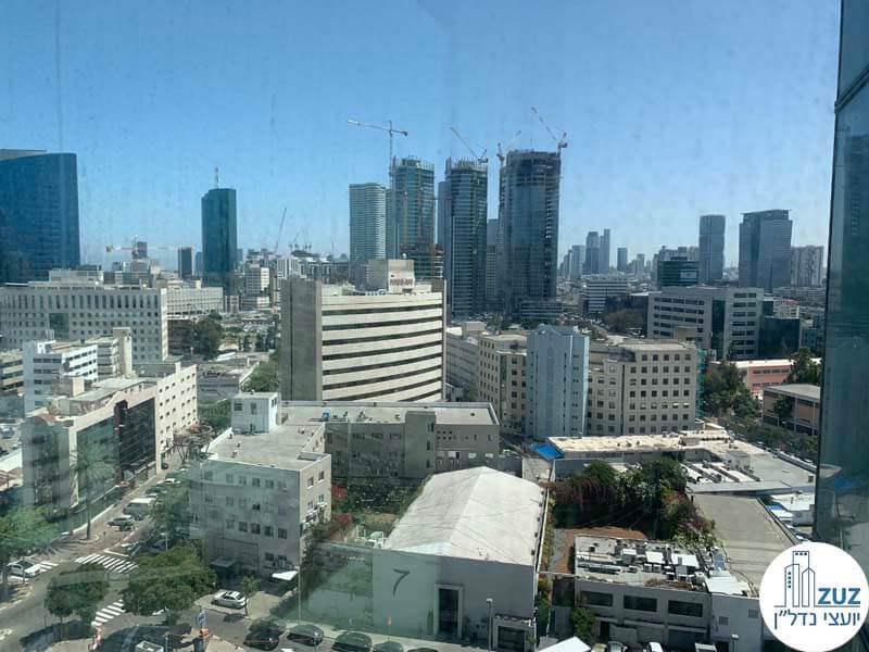 נוף מחלון של משרד להשכרה במגדל אלקטרה סיטי תל אביב