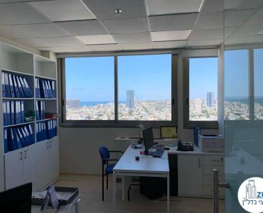 חדר עבודה של משרד להשכרה בבית כלל תל אביב