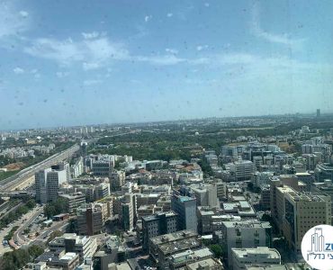 נוף צפוני מחלון של משרד להשכרה במגדל ספיר רמת גן