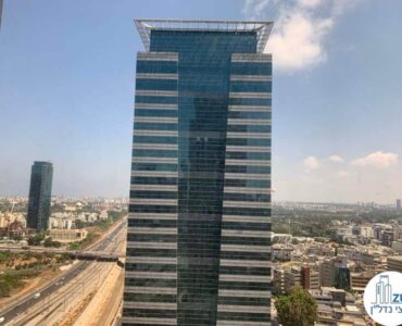 נוף מחלון של השכרת משרד במגדל גיבור ספורט מתחם הבורסה רמת גן
