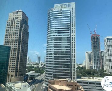 נוף מחלון של משרד ברמת מעטפת להשכרה במגדל ספיר מתחם הבורסה רמת גן
