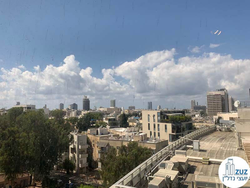 נוף מחלון של משרד להשכרה במתחם שרונה תל אביב