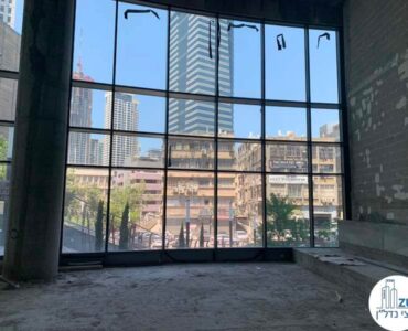 חלון של שטח מסחרי להשכרה במגדל ספיר מתחם הבורסה רמת גן