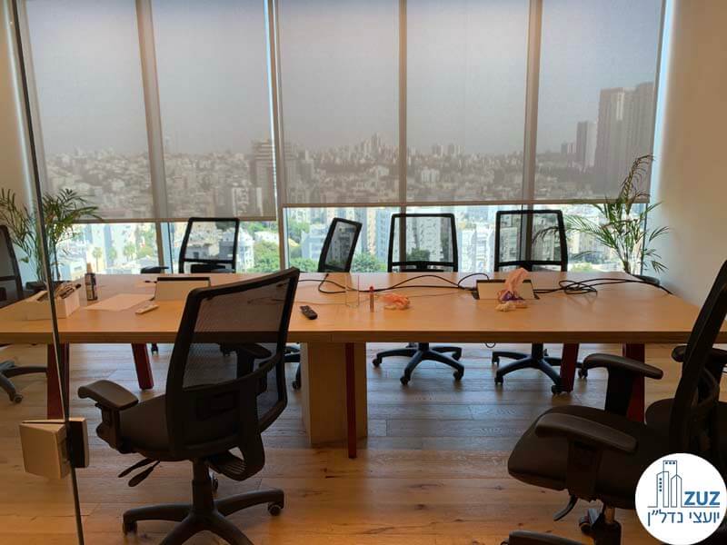 חדר ישיבות של משרד להשכרה במגדל WE תל אביב