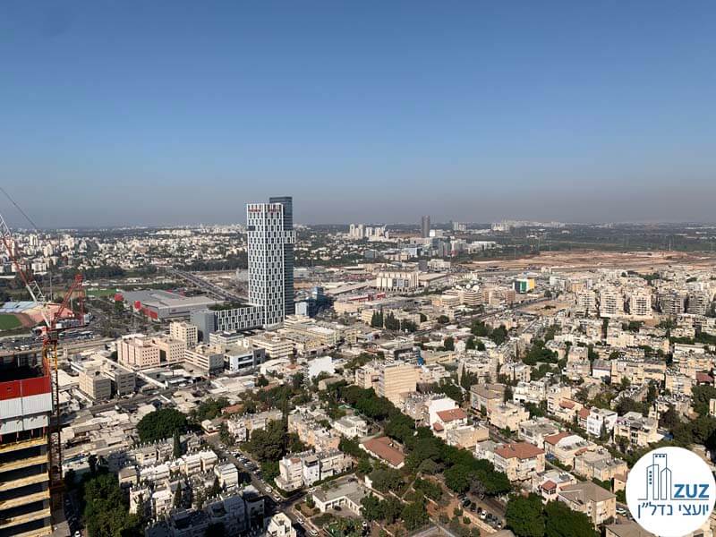 נוף מחלון של משרד להשכרה במגדל הכשרת הישוב במתחם בסר בני ברק