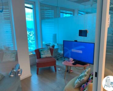 חדר של משרד להשכרה במגדל דיסקונט תל אביב