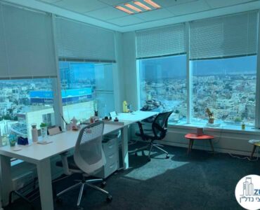 עמדות עבודה של משרד להשכרה במגדל דיסקונט תל אביב