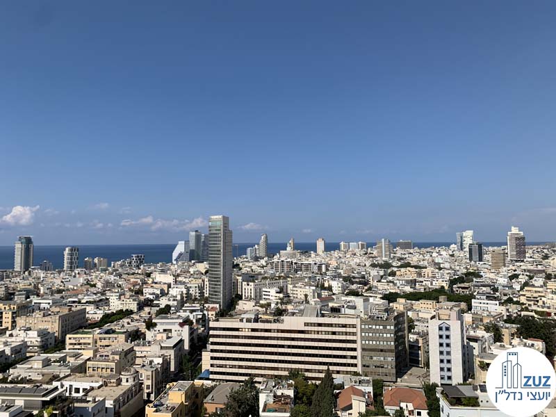 נוף לים ממרפסת של משרד להשכרה עם מרפסת בשדרות רוטשילד תל אביב