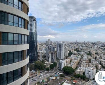 נוף ממרפסת של משרד למכירה במגדל רסיטל תל אביב