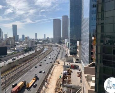 נוף לאיילון ממרפסת של משרד להשכרה מגדל רסיטל תל אביב