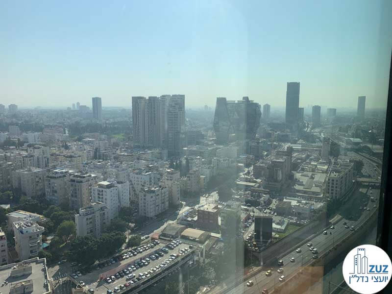 נוף מחלון של משרד להשכרה במגדל רסיטל בתל אביב