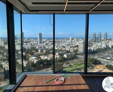 נוף מחלון של משרד להשכרה במגדל רסיטל תל אביב