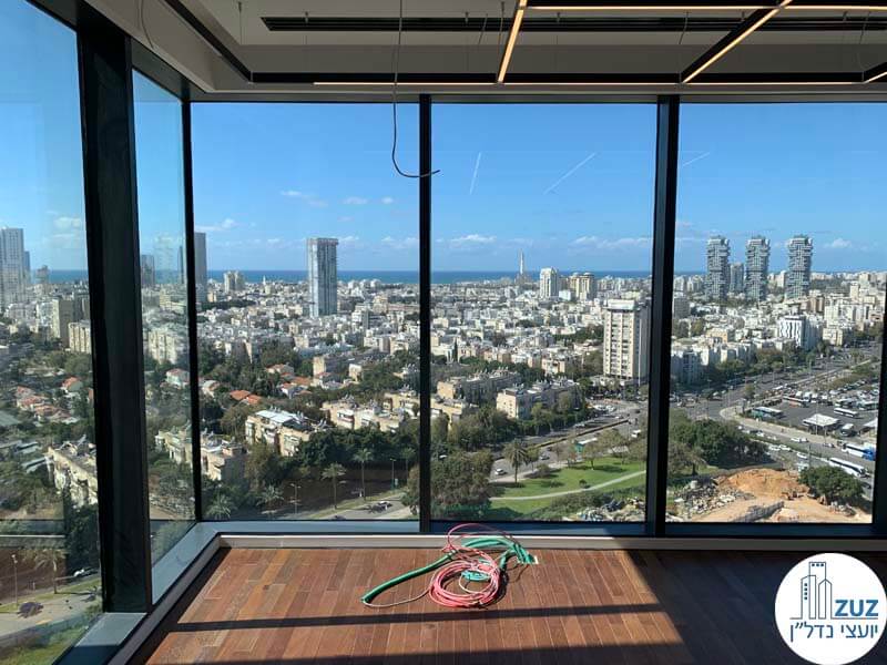 נוף מחלון של משרד להשכרה במגדל רסיטל תל אביב