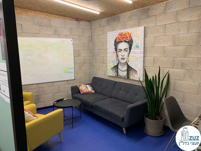 חדר מנוחה של משרד להשכרה במתחם שרונה תל אביב