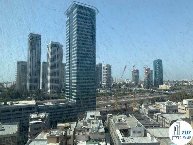 נוף מחלון של משרד להשכרה במתחם הבורסה במגדל ספיר