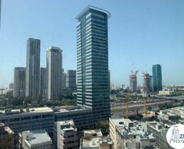נוף מחלון של משרד להשכרה בבורסה במגדל ספיר רמת גן