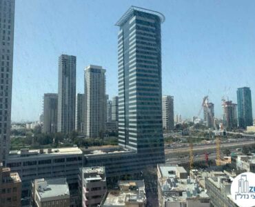 נוף מחלון של משרד להשכרה במתחם הבורסה רמת גן במגדל ספיר